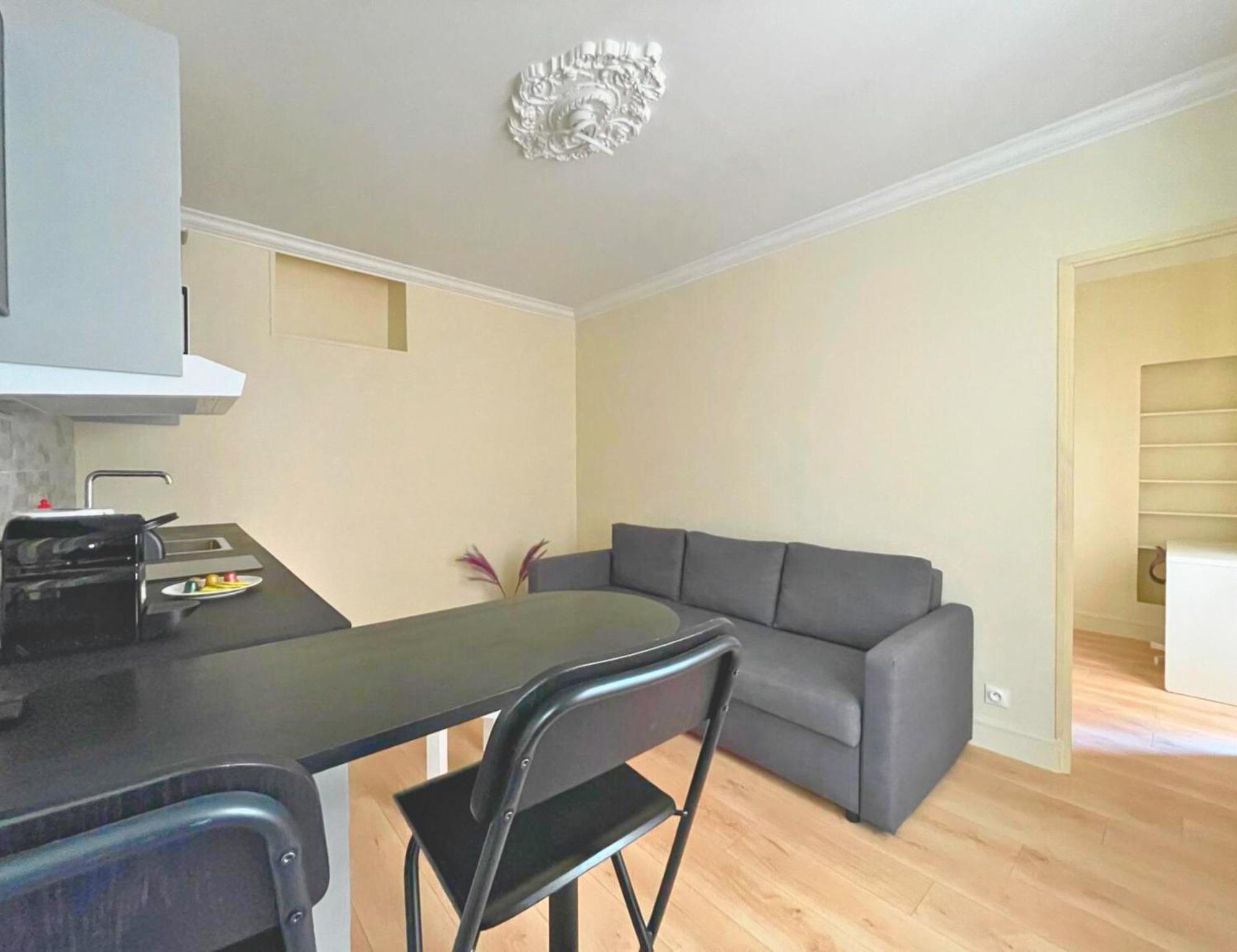 Chambre Lit Double Et Salon Avec Canape-Lit A 10 Minutes Des Champs Elysees Париж Экстерьер фото